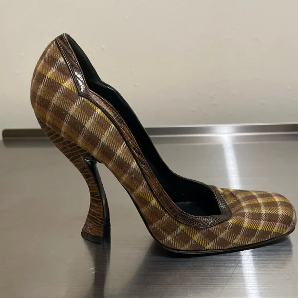 PRADA Vintage Plaid Heels – Brown/Yellow – Size 39 - Picture 1 of 3
